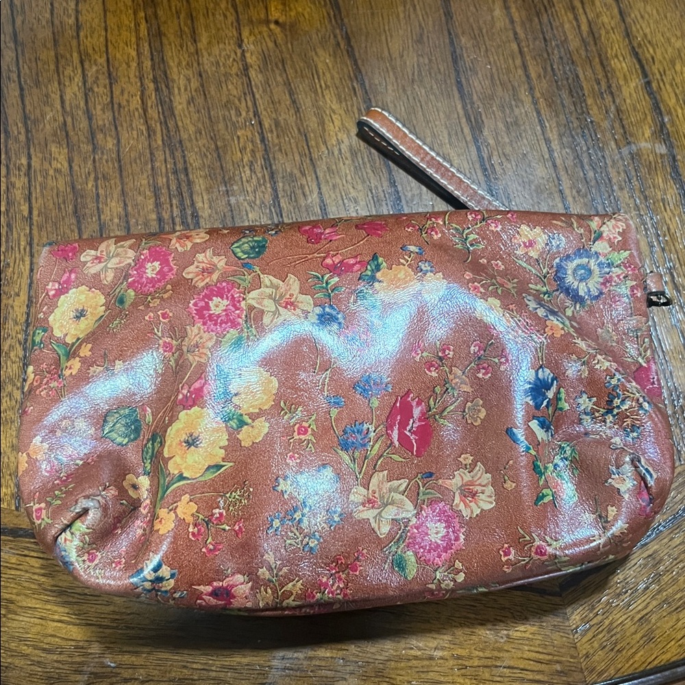 Patricia Nash wristlet bag - Picture 3 of 8